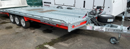 Brian James T Transporter - Car trailer