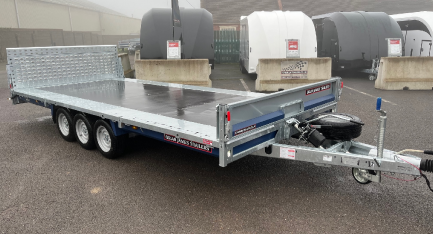 Brian James Connect - Highly configurable flatbed trailer